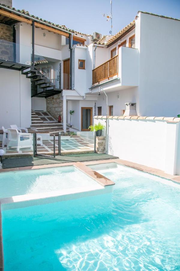 Apartamentos Turisticos La Casa Vieja 萨比奥特 外观 照片