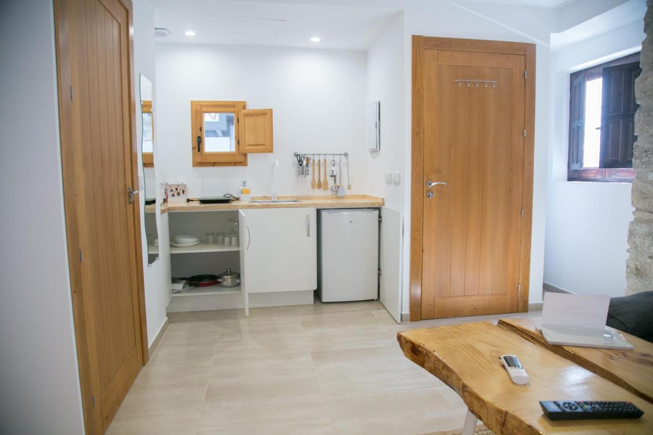 Apartamentos Turisticos La Casa Vieja 萨比奥特 外观 照片