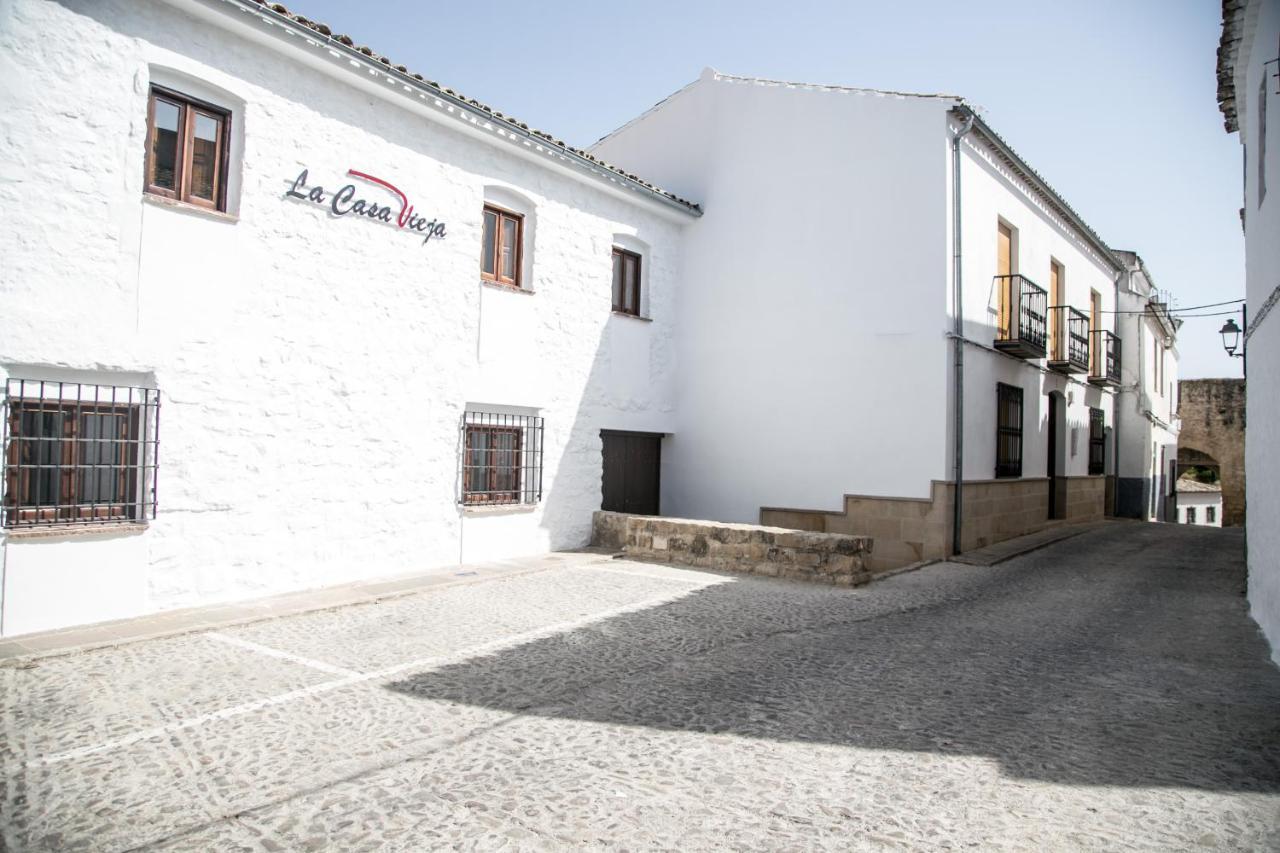 Apartamentos Turisticos La Casa Vieja 萨比奥特 外观 照片