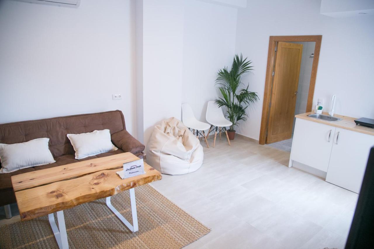 Apartamentos Turisticos La Casa Vieja 萨比奥特 外观 照片
